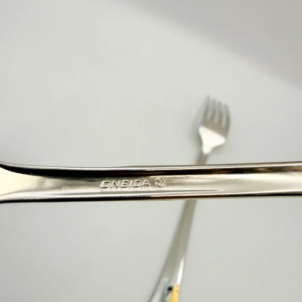 Oneida Golden Damask 3 Piece Flatware Set Fork Spoon Butter Knife Gold Trim